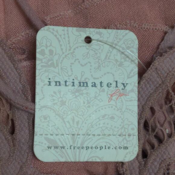Free People Adella Cami Crochet Lace Flowy Tiered Crisscross Dusty Mauve M New - Picture 9 of 11